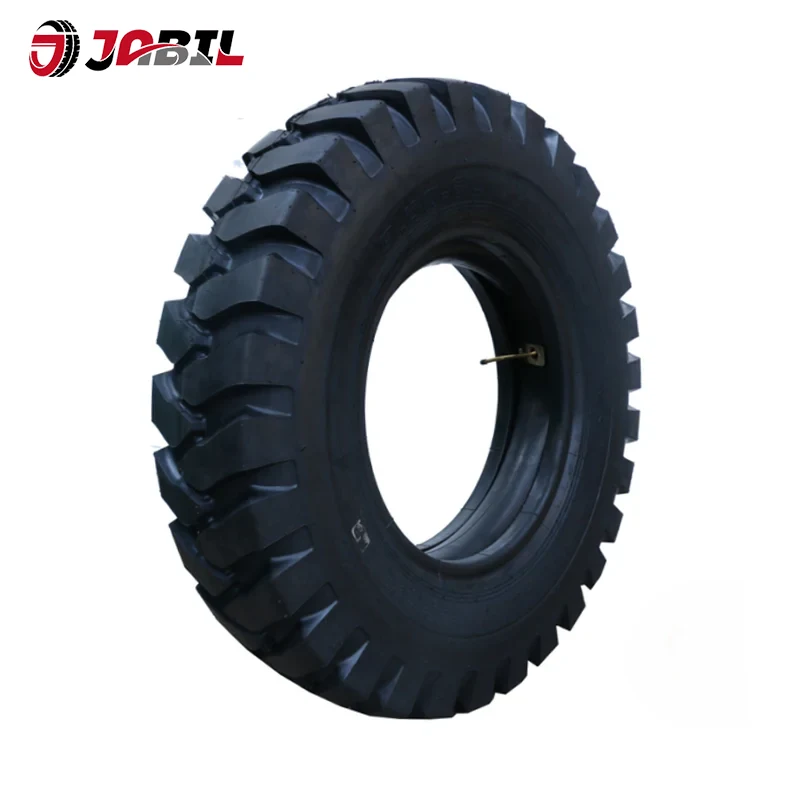 Neumáticos de excavadora y zanja